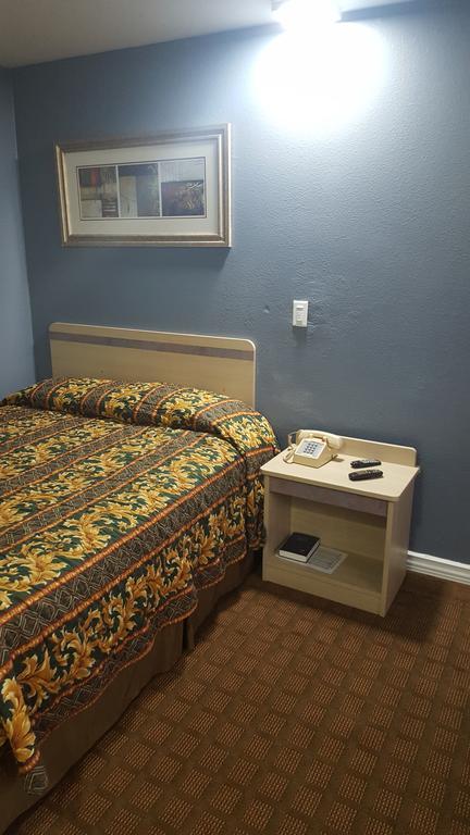 Travel Inn Sharonville Esterno foto