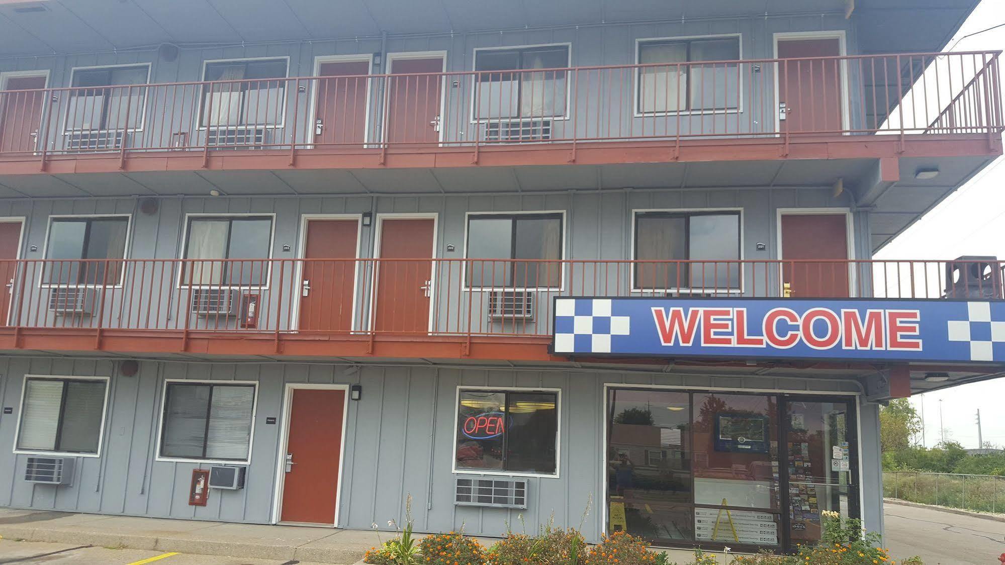 Travel Inn Sharonville Esterno foto